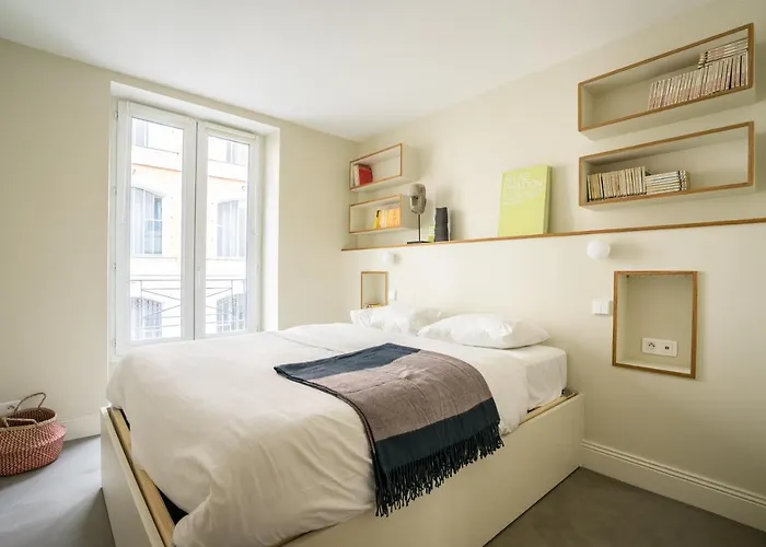 Elegant And Modern Parisian Charm